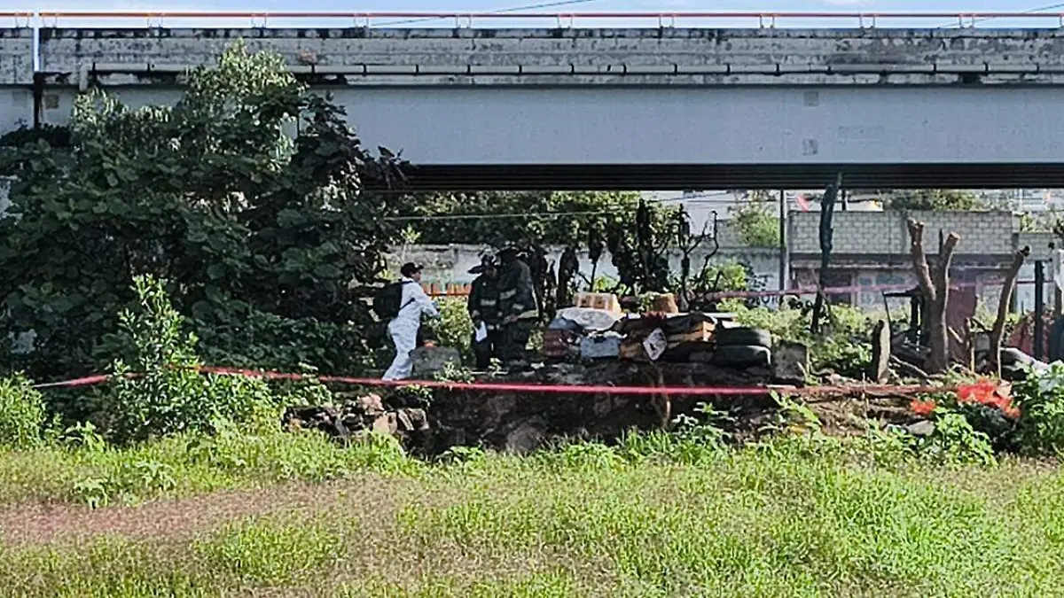 Dos hombres muertos derivado de una agresión debajo del puente de la autopista México- Puebla